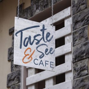 Taste & See Cafe | Branding | Simplemachine Designs